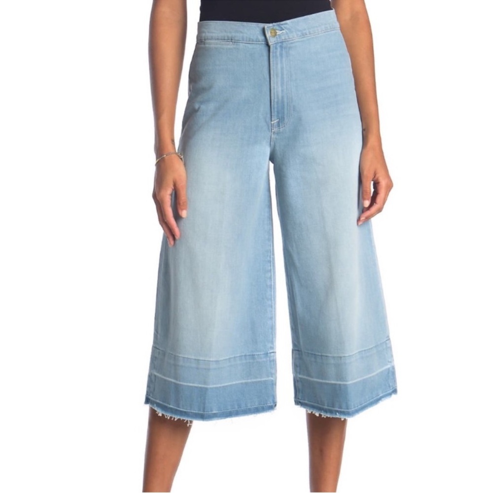 Frame light wash wide flare leg culottes 31 NWT